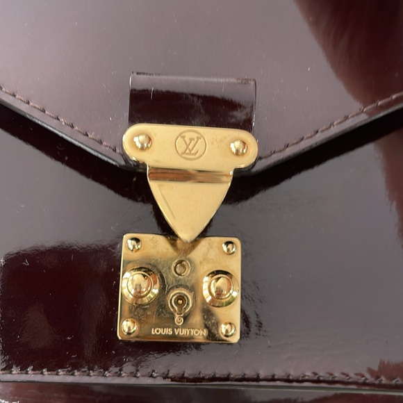 Louis Vuitton Monceau BB in Amatante - Picture 3 of 16